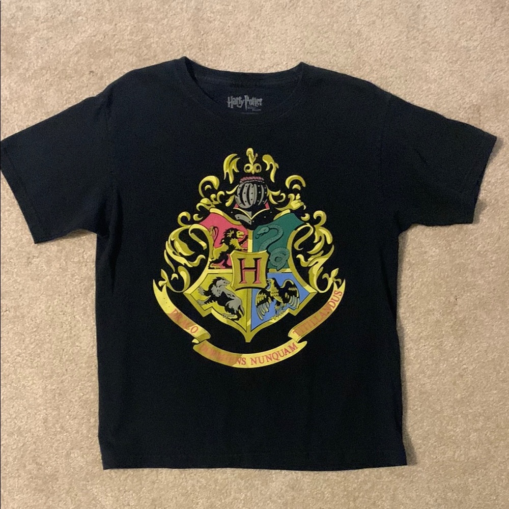 Warner Bros. Black and Yellow Hogwarts Crest Tee